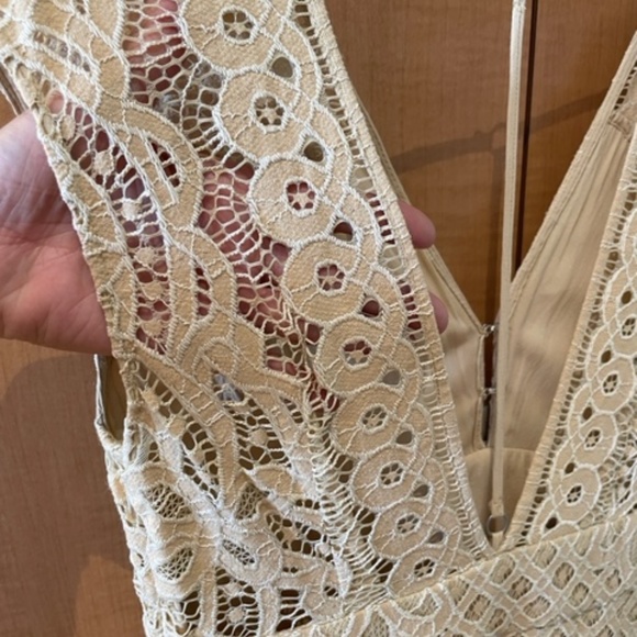 Free People lace dress - size 4 - Picture 7 of 7